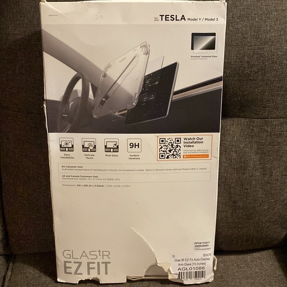 Tesla Screen Protector - Picture 2 of 3